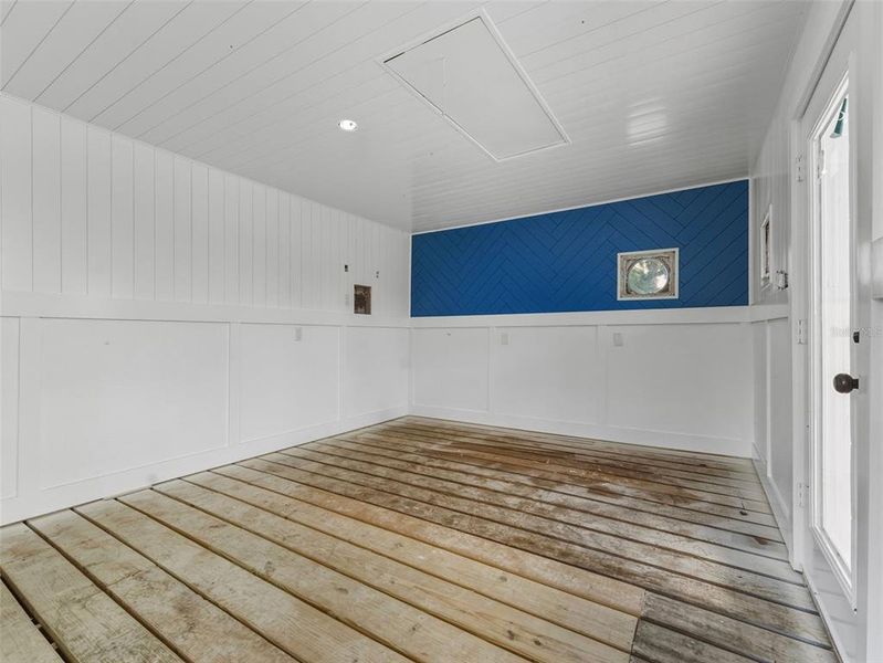 Spacious, unfurnished interior of a new home in , Tampa (Image 27). Spacious, unfurnished interior of a new home in , Tampa (Image 27).