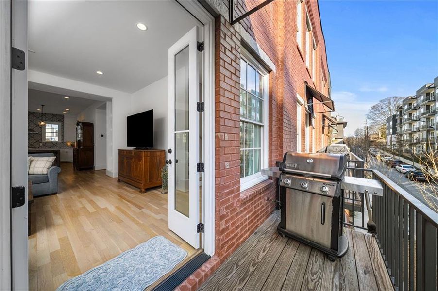 Exterior details and patio area of a home in Summerhill, Atlanta (Image 26).