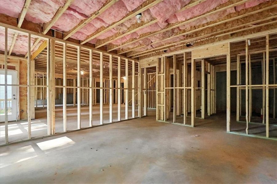 Spacious, unfurnished interior of a new home in , Jefferson (Image 42).