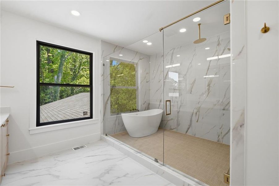 Furnished interior view inside a new home in , Roswell (Image 61).