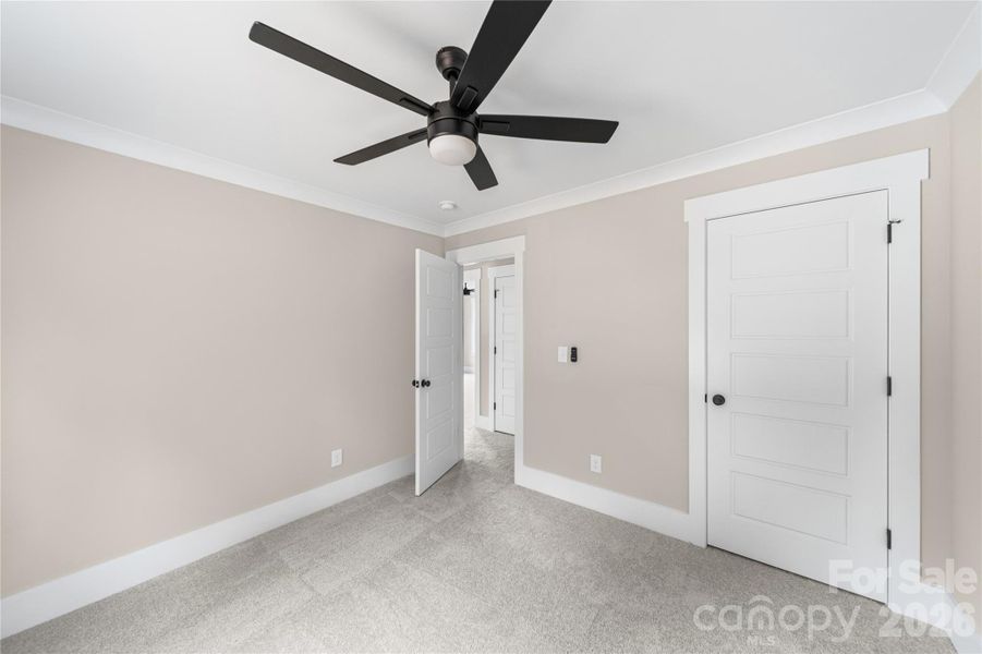 Spacious, unfurnished interior of a new home in , Badin (Image 17).
