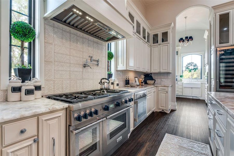 Furnished interior view inside a new home in , Cedar Hill (Image 7).