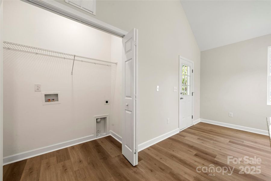 Image 27 of a home in .