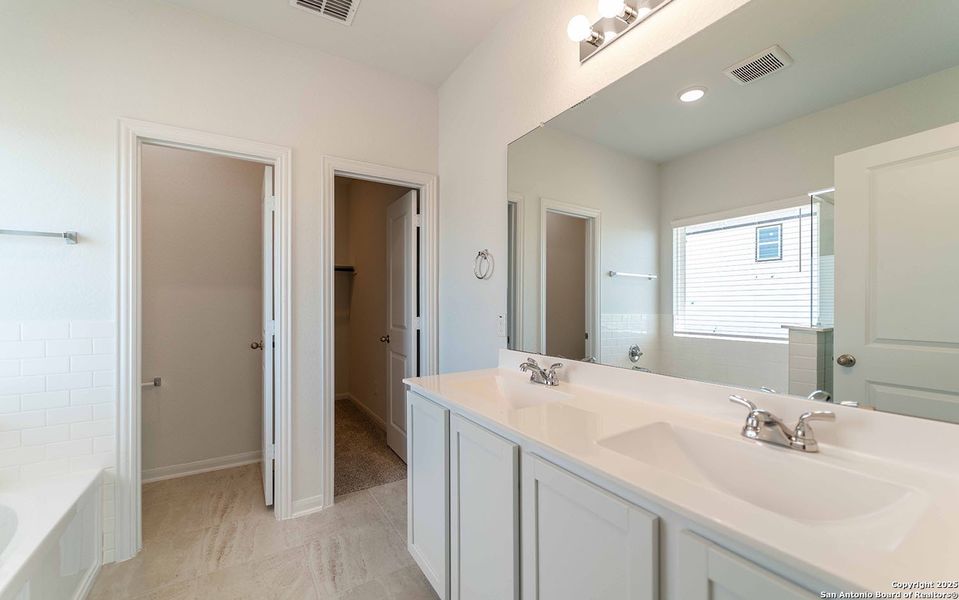Furnished interior view inside a new home in Red Hawk Landing, San Antonio (Image 5).
