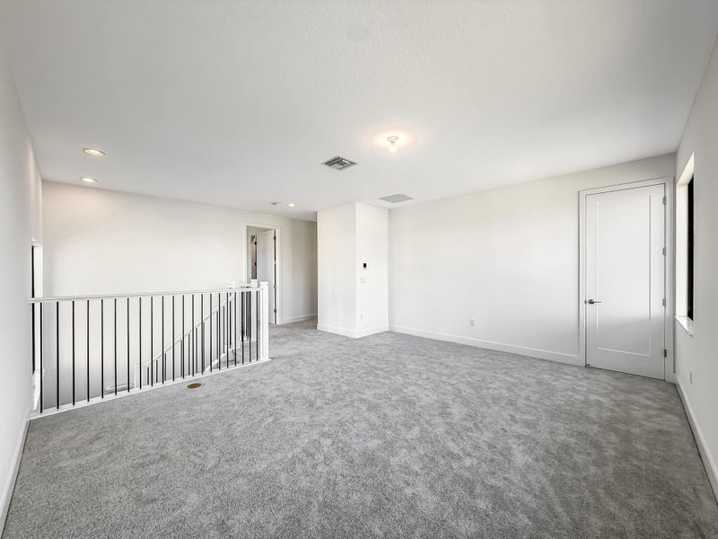 68-web-or-mls-JOY06600