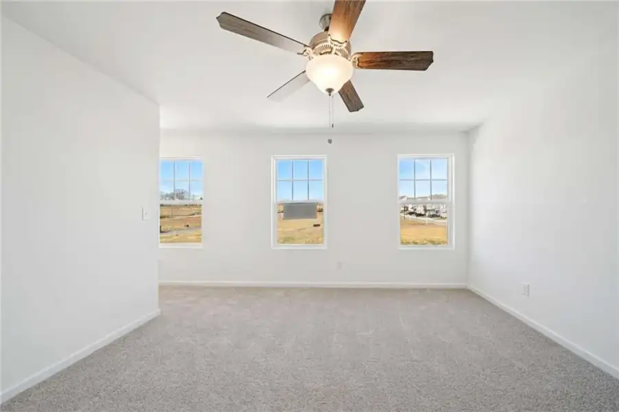 Spacious, unfurnished interior of a new home in Langston Reserve, Cartersville (Image 20).