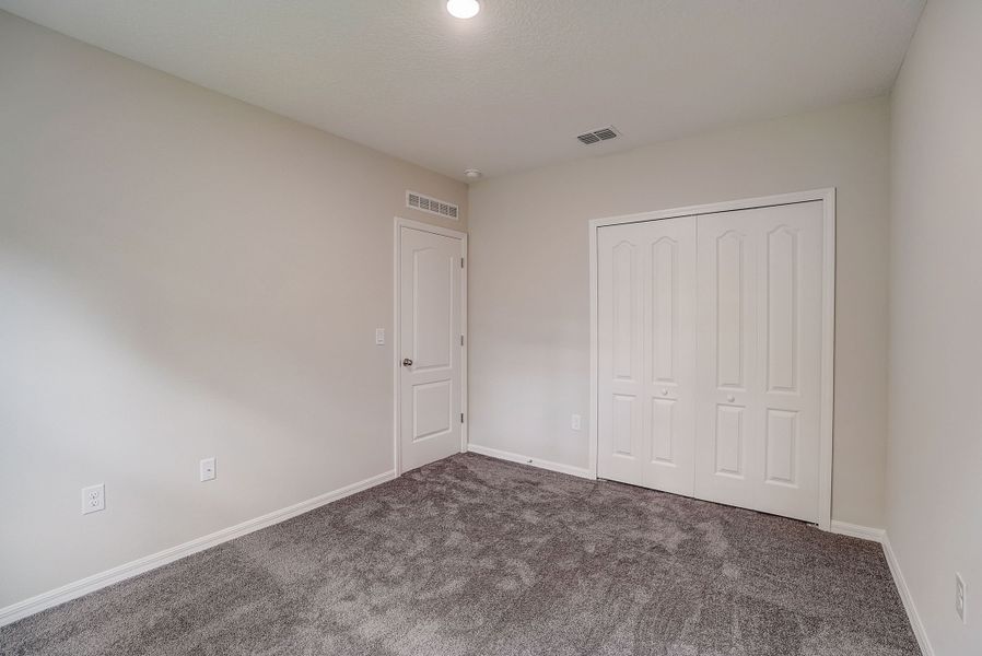 Representative unfurnished interior of a home built from the Oak by Maronda Homes in Coastal Communities, Edgewater (Image 25).
