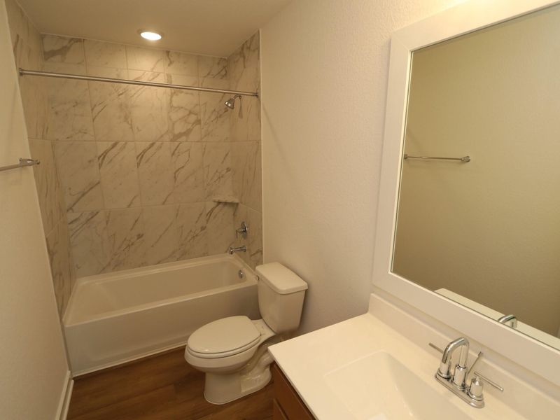 Furnished interior view inside a new home in Miller's Pond, Rosenberg (Image 7). Furnished interior view inside a new home in Miller's Pond, Rosenberg (Image 7).