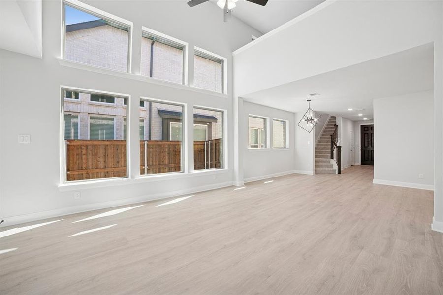 Spacious, unfurnished interior of a new home in Creekshaw – Gardens, Royse City (Image 27).