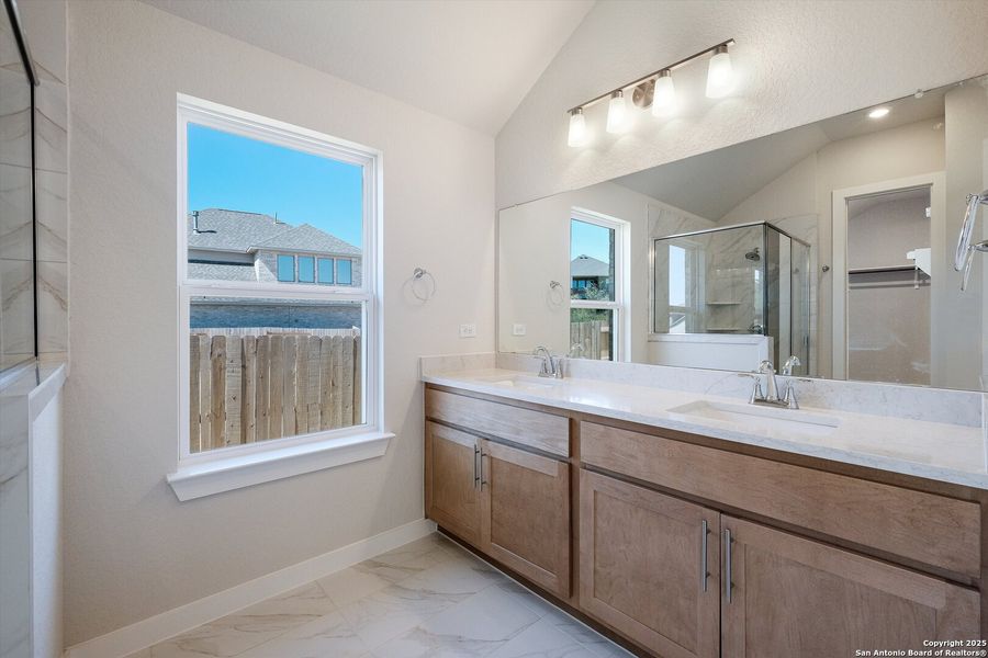 Furnished interior view inside a new home in Meyer Ranch, New Braunfels (Image 13). Furnished interior view inside a new home in Meyer Ranch, New Braunfels (Image 13).