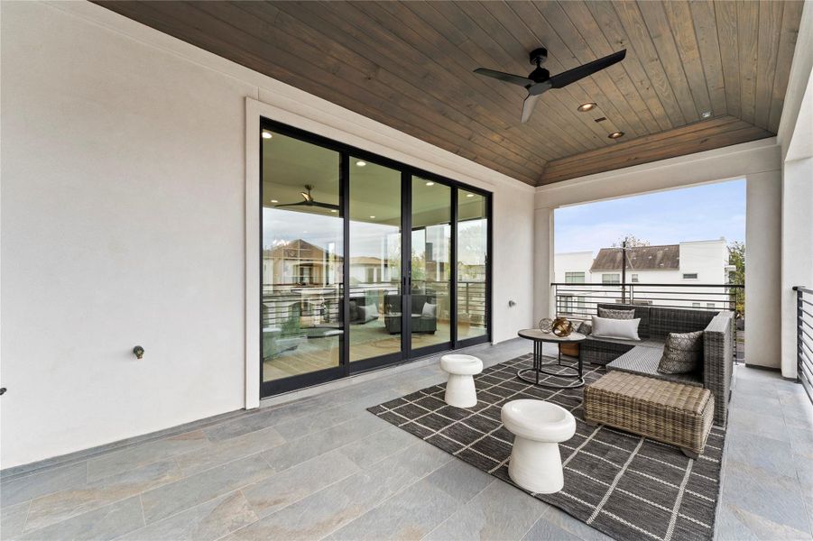 GREAT SPACE TERRACE W/ OPTION SUMMER KITCHEN