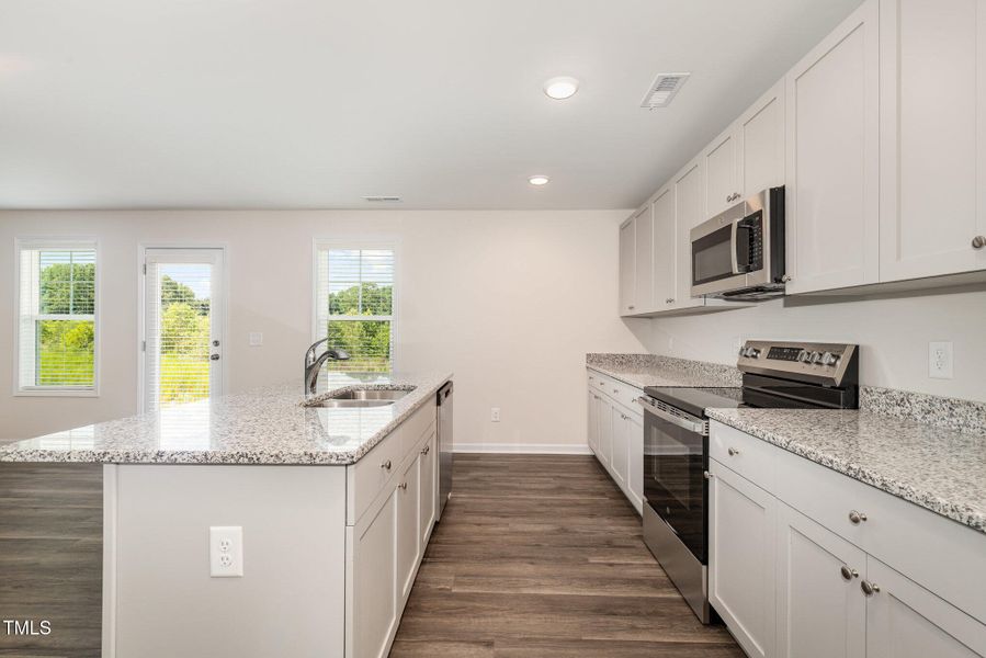 014_img_0280-edit_286