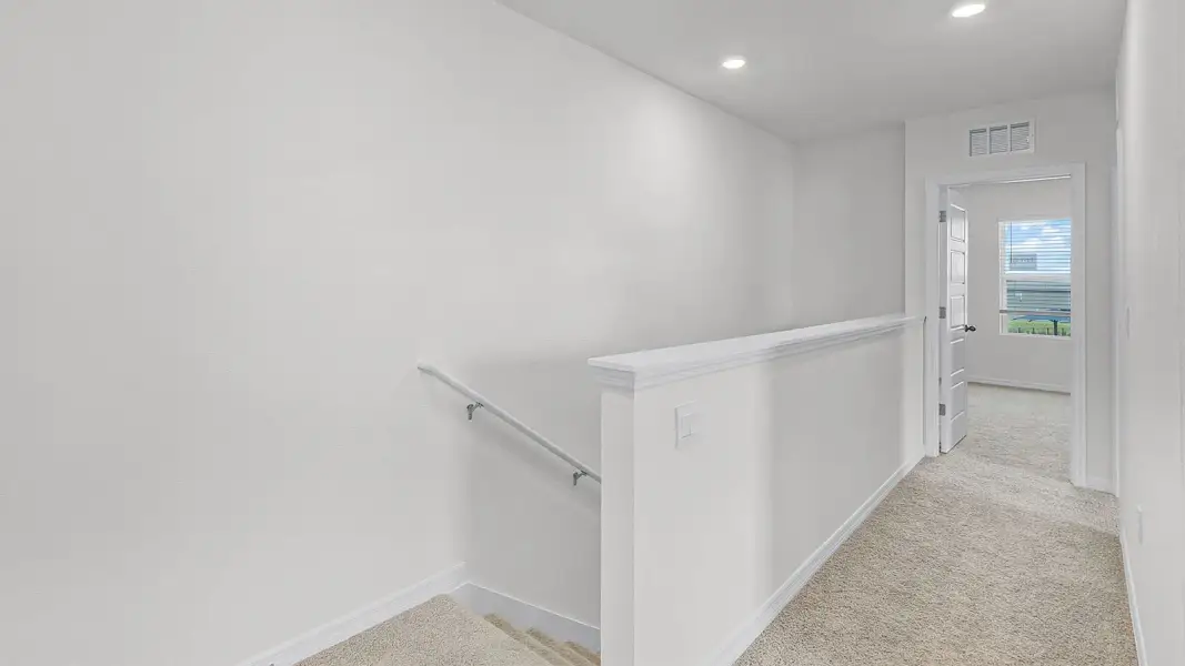 Spacious, unfurnished interior of a new home in Brentwood, Davenport (Image 22). Spacious, unfurnished interior of a new home in Brentwood, Davenport (Image 22).