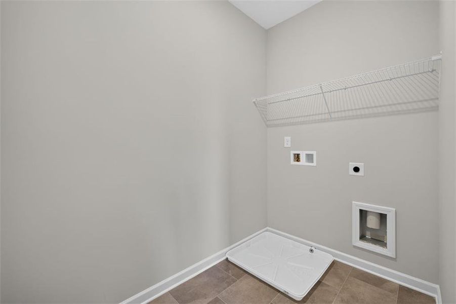 Spacious, unfurnished interior of a new home in The Stiles, Cartersville (Image 33).