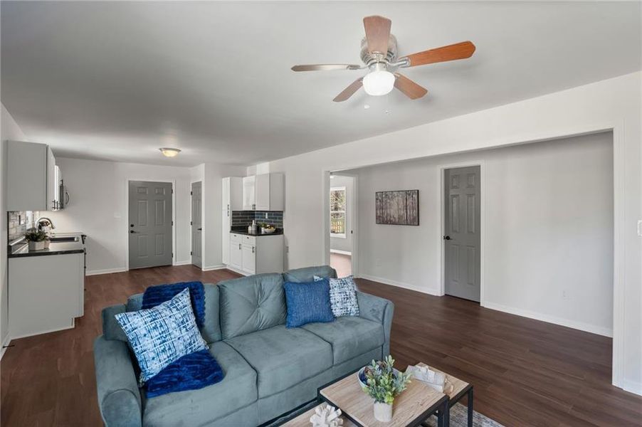 Furnished interior view inside a new home in , Martin (Image 16).