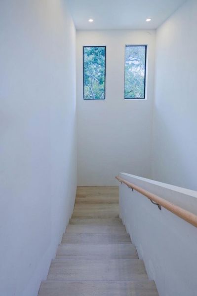 PT7A9745-HDR