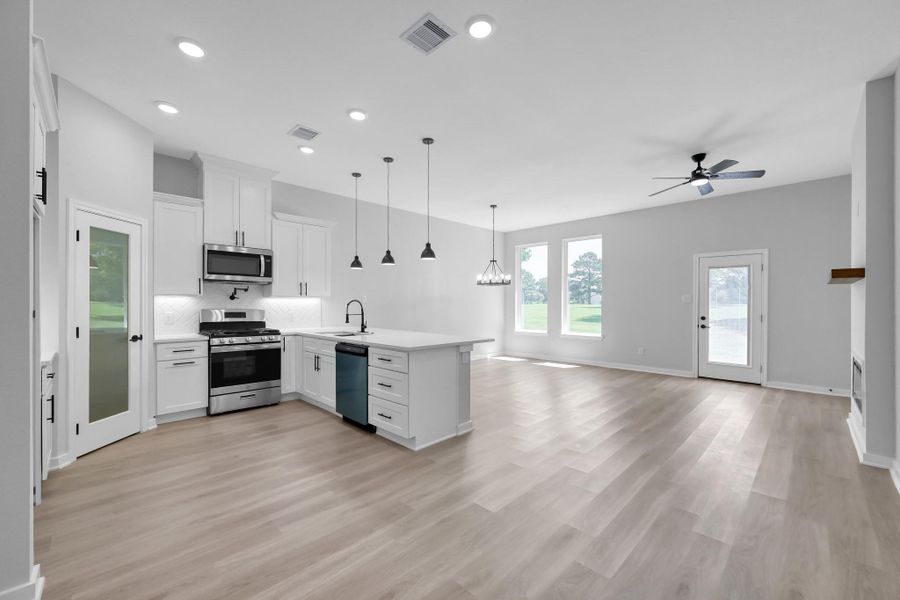 Image 32 of a home in .