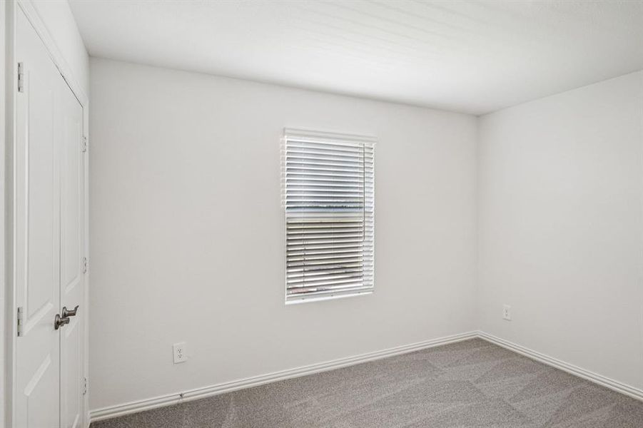 Photo is not of the actual home, but is an inspirational photo of builder’s model home and may depict options, furnishings, and/or decorator features that are not included. Photo is not of the actual home, but is an inspirational photo of builder’s model home and may depict options, furnishings, and/or decorator features that are not included.