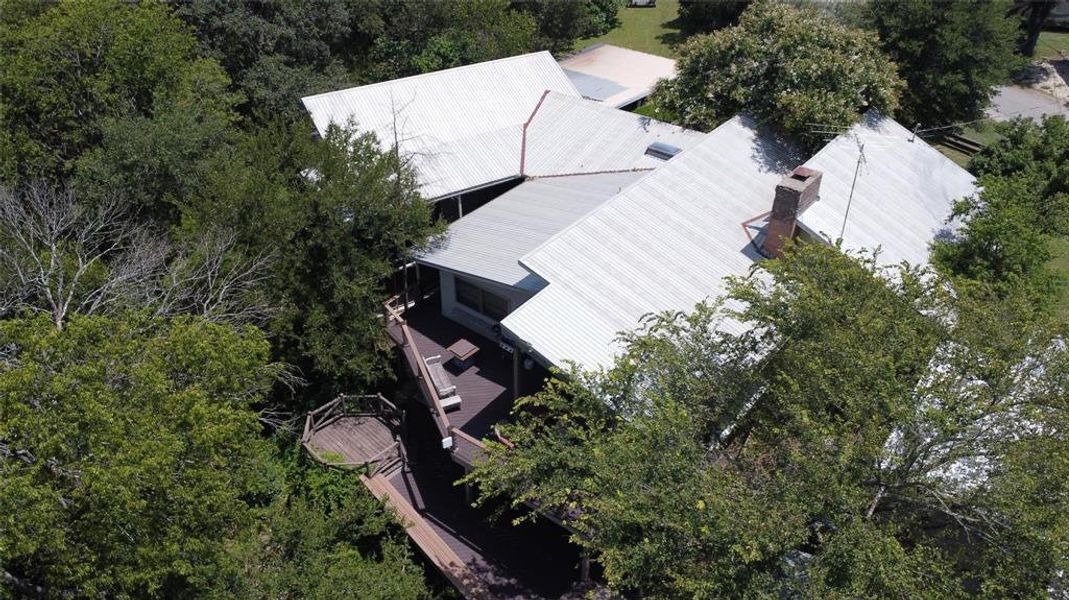 Image 33 of a home in . Image 33 of a home in .