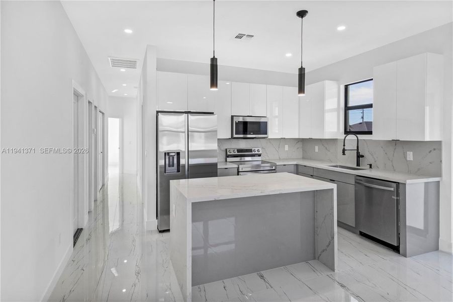 Furnished interior view inside a new home in , Lehigh Acres (Image 8).