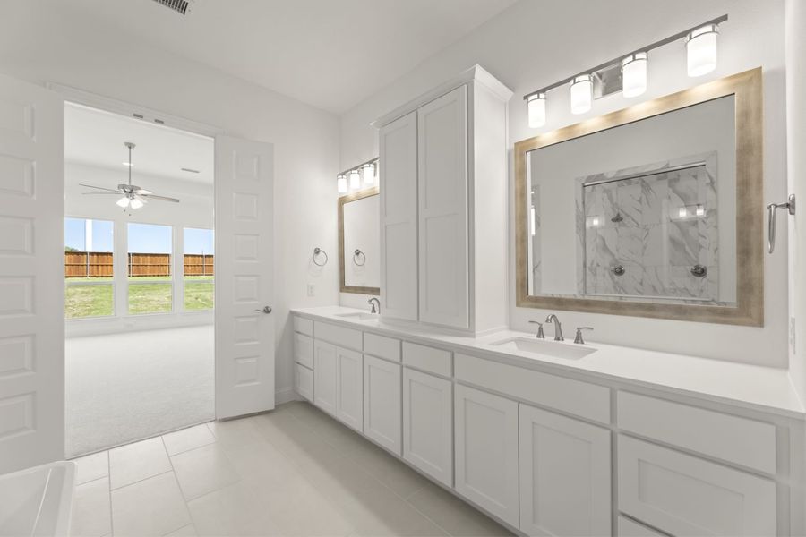 Representative furnished interior of a home built from the SL-Oxford by Windsor Homes in Ridge Pointe Estates, McLendon-Chisholm (Image 10). Representative furnished interior of a home built from the SL-Oxford by Windsor Homes in Ridge Pointe Estates, McLendon-Chisholm (Image 10).