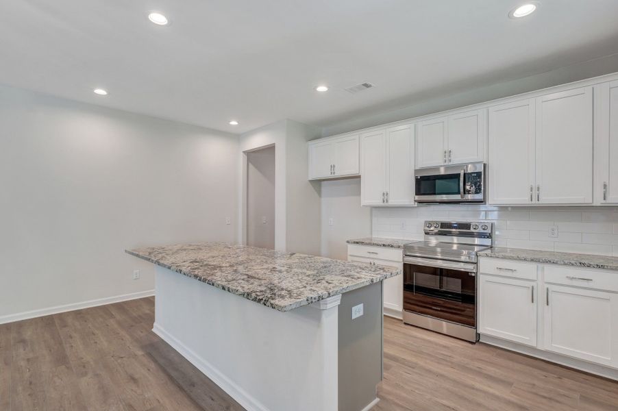 Furnished interior view inside a new home in Settlers Hammock, Kingsland (Image 10).