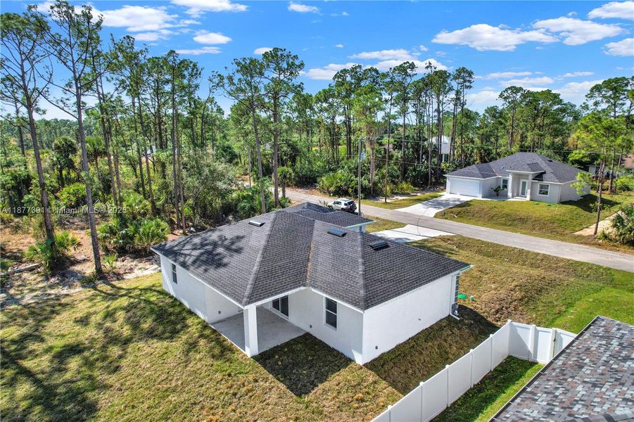 Image 36 of a home in . Image 36 of a home in .