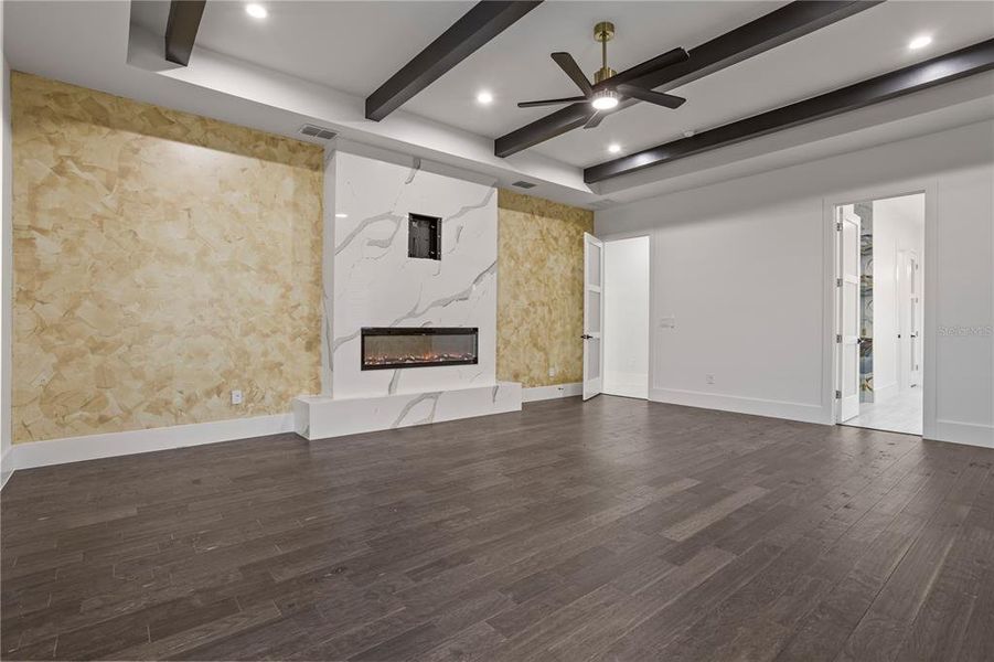Spacious, unfurnished interior of a new home in , Eustis (Image 59).