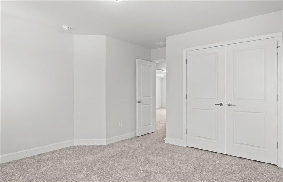 Spacious, unfurnished interior of a new home in Anderson Point, McDonough (Image 30).