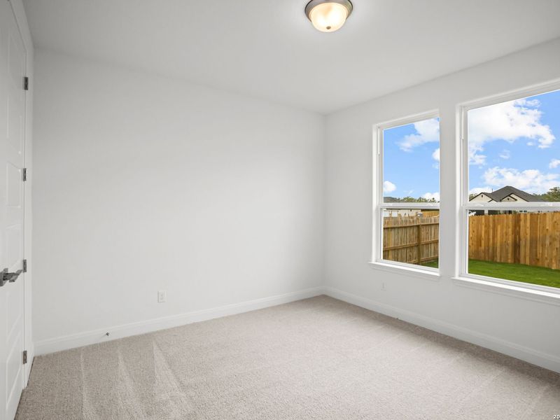 Spacious, unfurnished interior of a new home in The Reserve at Potranco Oaks, Castroville (Image 32).