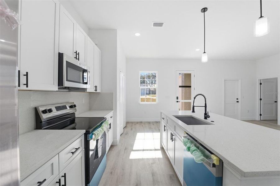 Furnished interior view inside a new home in , Ocala (Image 8).