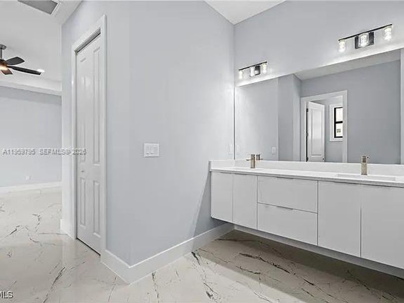 Furnished interior view inside a new home in , Lehigh Acres (Image 8).