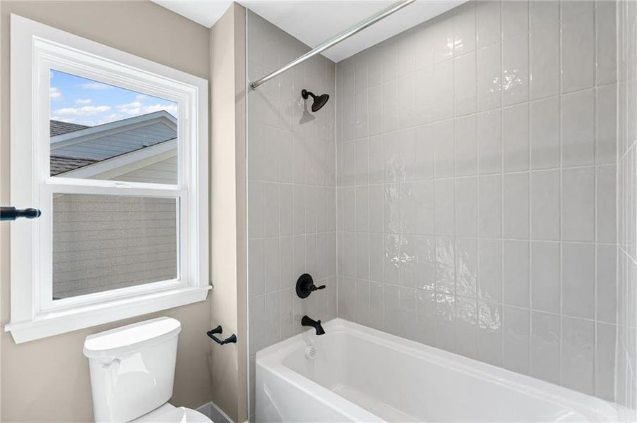 Furnished interior view inside a new home in Twin Lakes, Hoschton (Image 10).