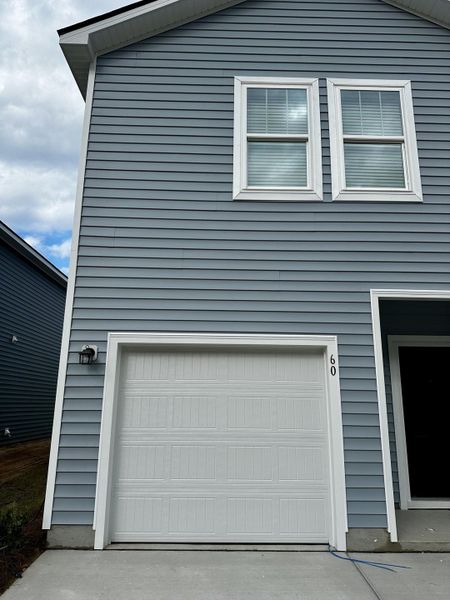 Exterior details and patio area of a home in Pinckney Place, North Charleston (Image 3).