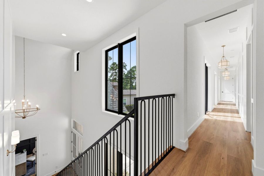 Elegant fixtures throughout Elegant fixtures throughout