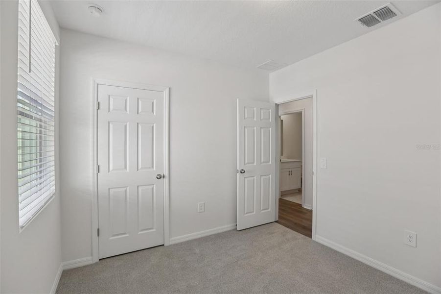 Spacious, unfurnished interior of a new home in Springs at Lake Alfred - Classic Series, Lake Alfred (Image 44).