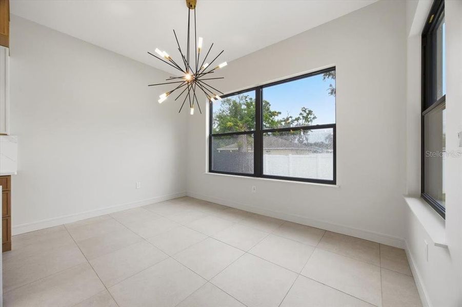 Spacious, unfurnished interior of a new home in , Plant City (Image 15).