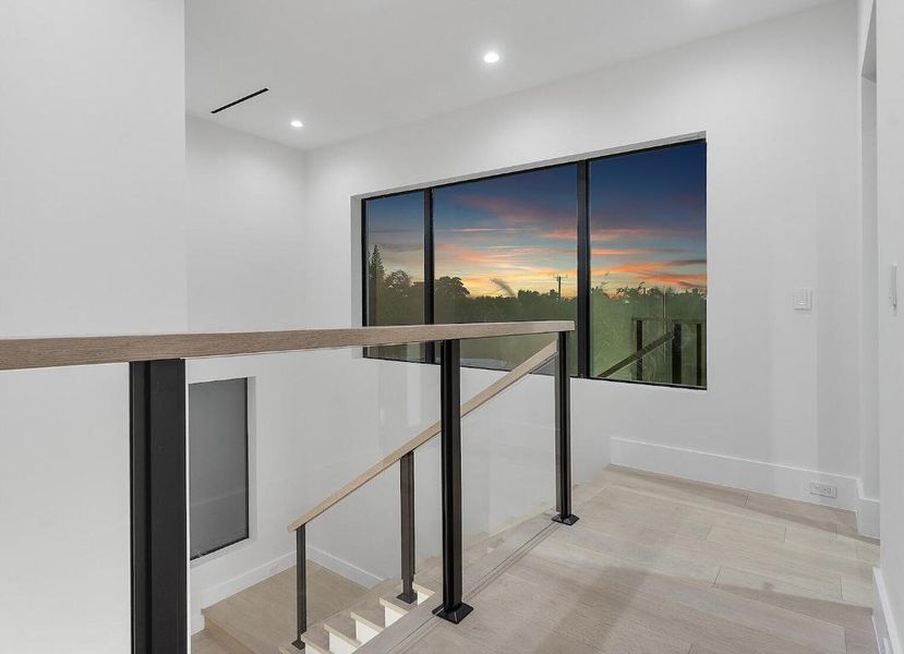 Treetop Sunset Views