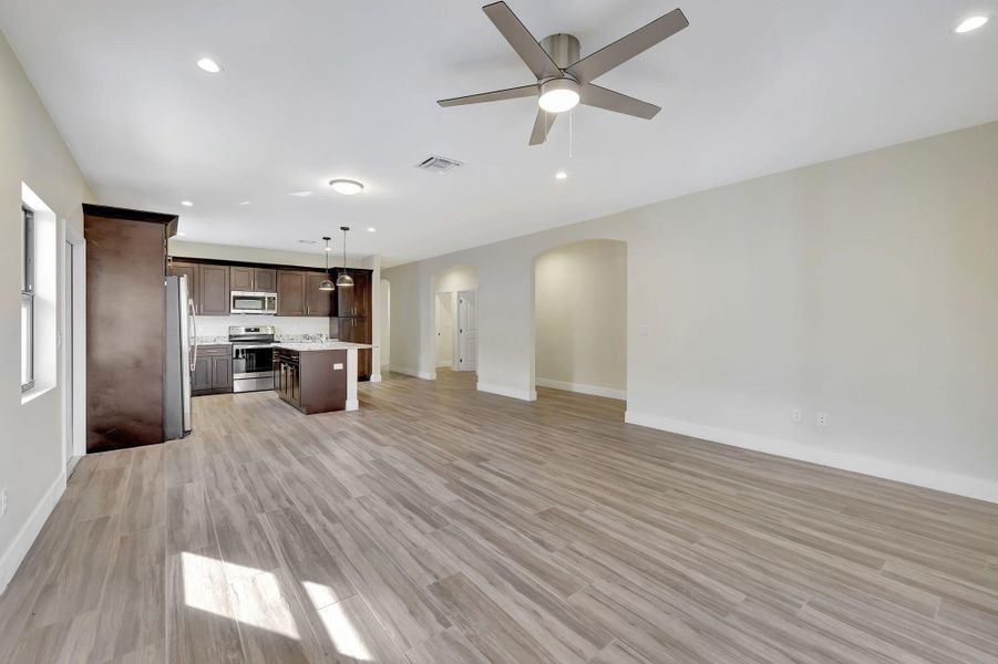 Spacious, unfurnished interior of a new home in , Delray Beach (Image 17).