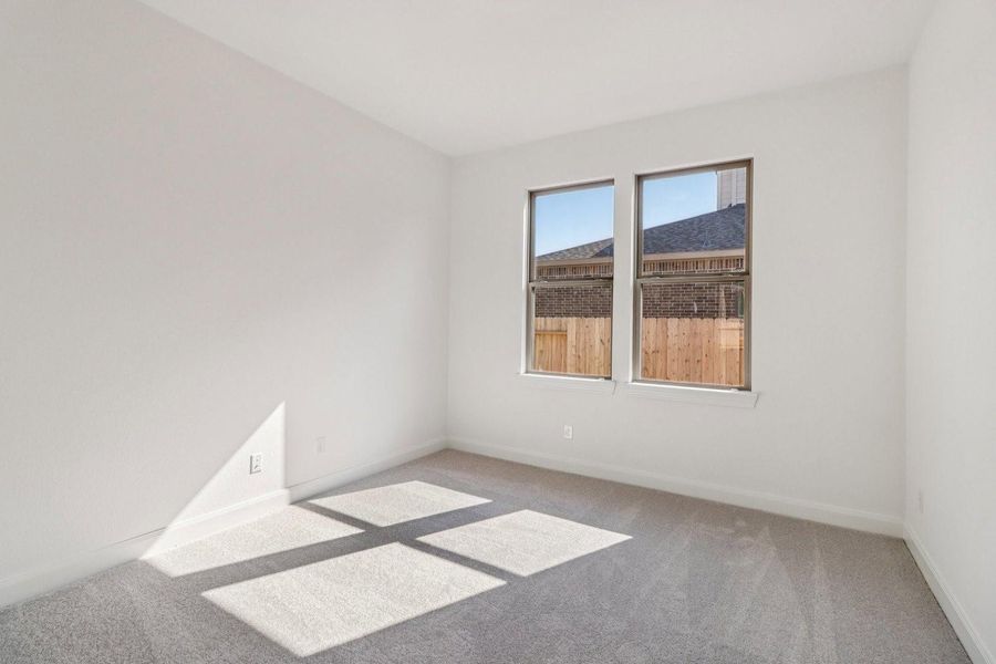 21118 Flowerhorn Bed 2