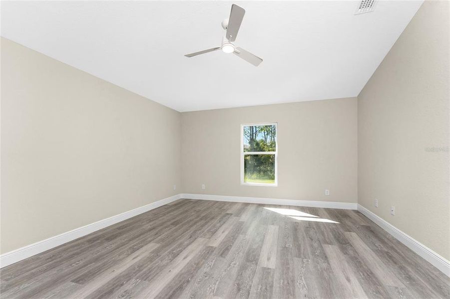 Spacious, unfurnished interior of a new home in , North Port (Image 47).