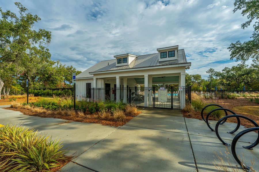 Community amenities in Sea Island Preserve, Johns Island (Image 79).