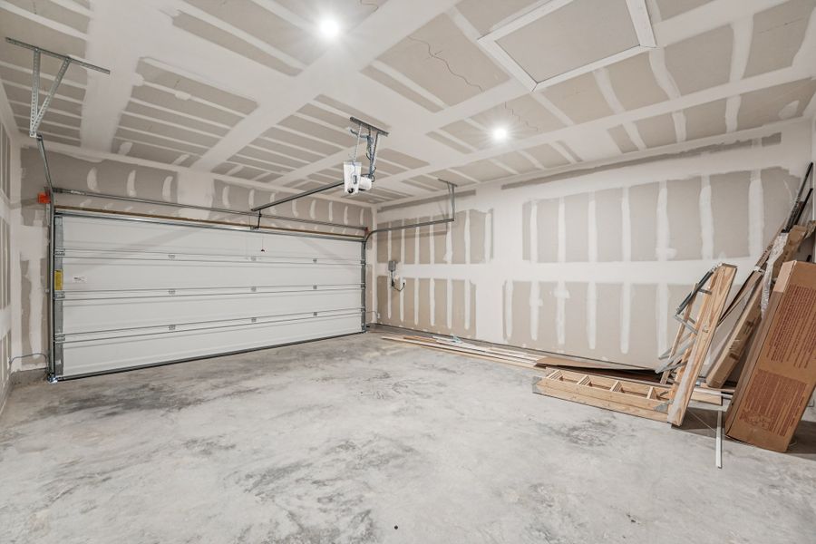 Image 33 of a home in Porter Country.