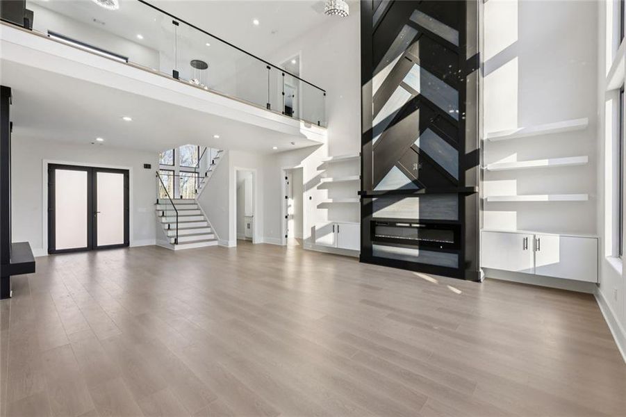 Spacious, unfurnished interior of a new home in , Auburn (Image 23).