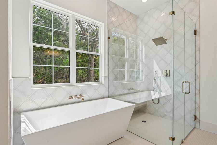 Furnished interior view inside a new home in , Burleson (Image 17).