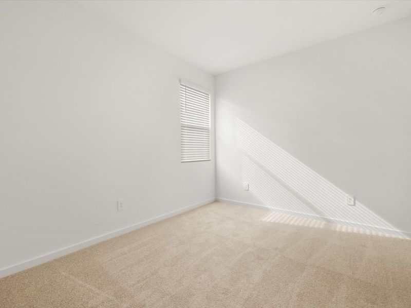 Spacious, unfurnished interior of a new home in San Tan Groves - Classic Series, San Tan Valley (Image 12).