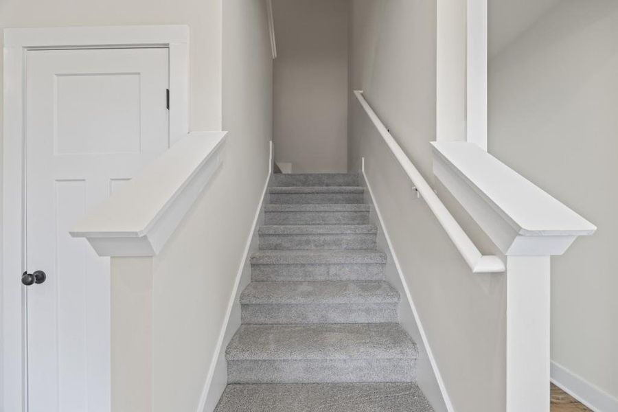 Spacious, unfurnished interior of a new home in , Hartwell (Image 45).