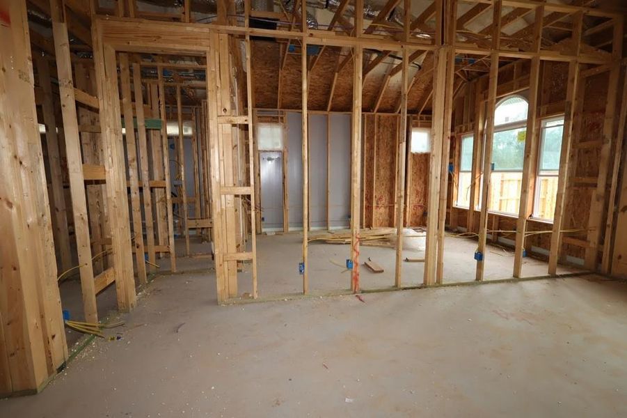 Spacious, unfurnished interior of a new home in Grand Central Park 55' Homesites, Conroe (Image 7). Spacious, unfurnished interior of a new home in Grand Central Park 55' Homesites, Conroe (Image 7).