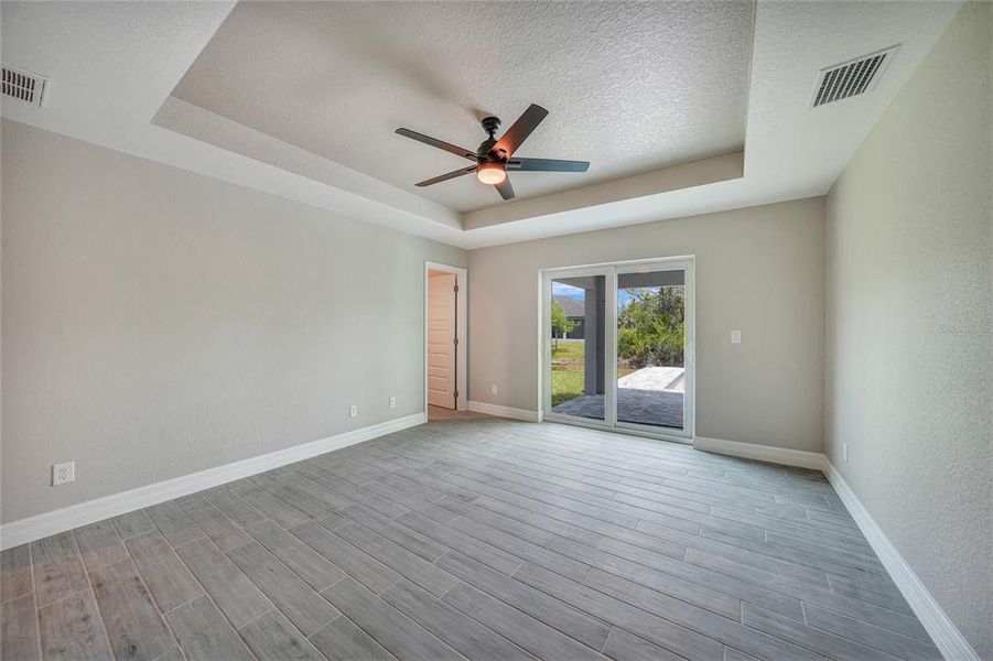 Spacious, unfurnished interior of a new home in , Port Charlotte (Image 30). Spacious, unfurnished interior of a new home in , Port Charlotte (Image 30).