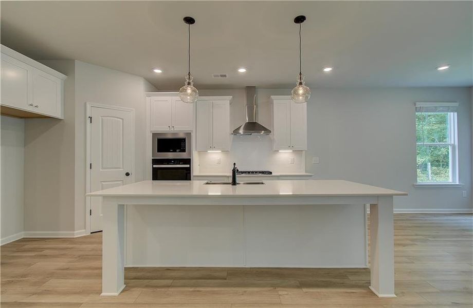 Furnished interior view inside a new home in Grandview at Millers Mill, Stockbridge (Image 3). Furnished interior view inside a new home in Grandview at Millers Mill, Stockbridge (Image 3).